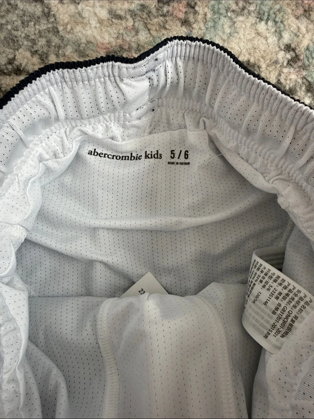 Boys Abercrombie Kids Swim Shorts Size 5/6